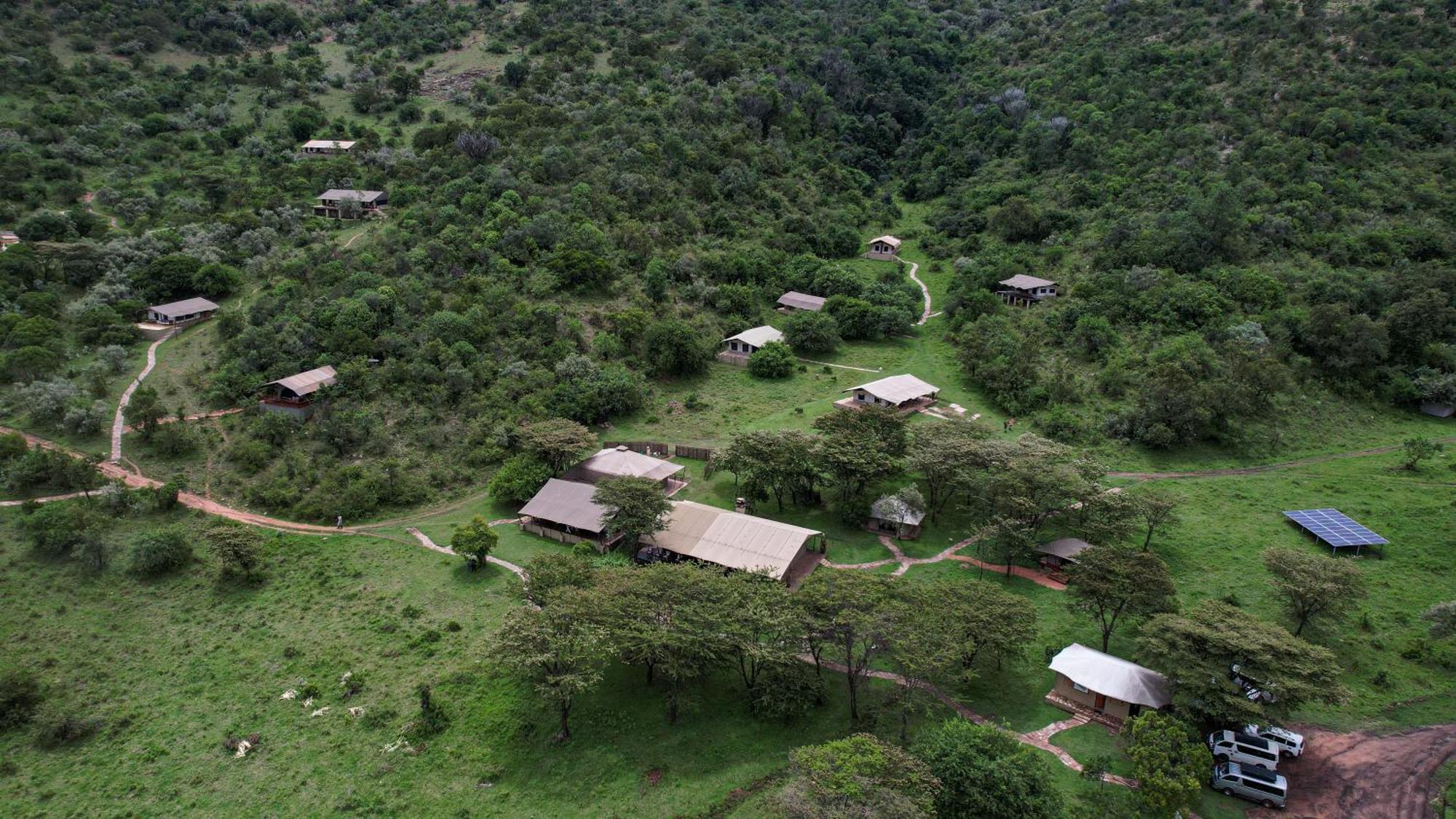 מלון Ololaimutiek Entumoto Main Camp מראה חיצוני תמונה