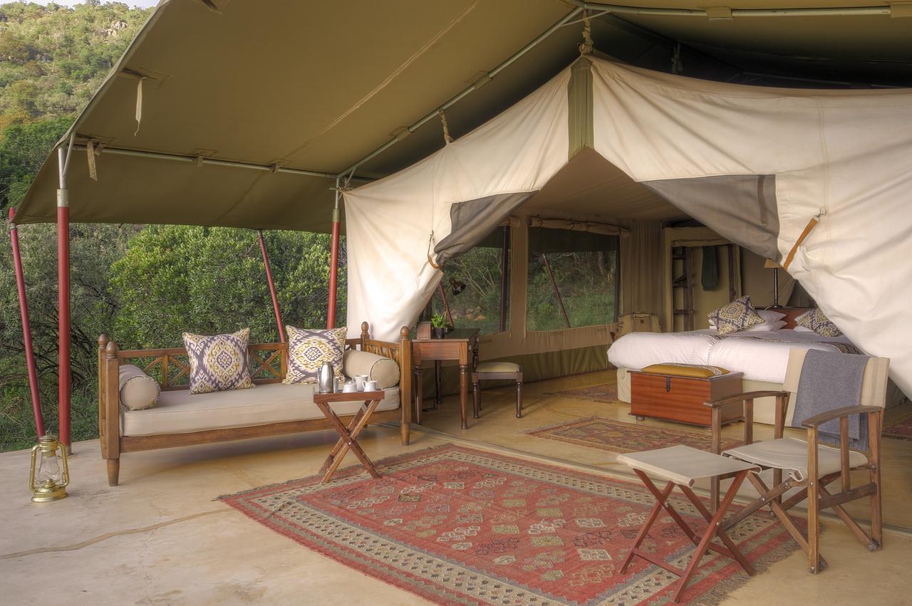 מלון Ololaimutiek Entumoto Main Camp מראה חיצוני תמונה